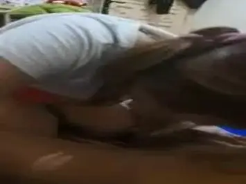 Gadis ABG Cantik Bra Merah Pasrah Digenjot