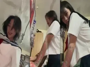 Gadis Bertato Seksi Cosplay Seragam Sekolah Ngentot Gila