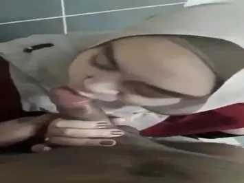 Pacar Alim Disempong Kontol Sampe Muncrat Di Mulut