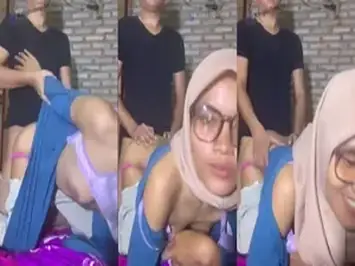 Wida Jilbaber Doyan Gaya Doggy